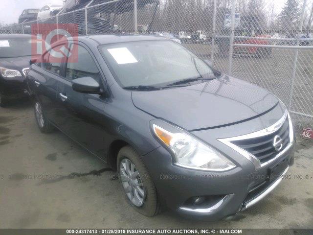 Nissan Versa